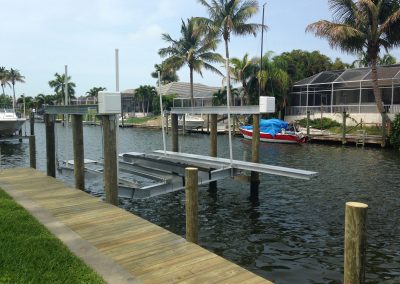 dual vertical boat lift by synergy boat lifts