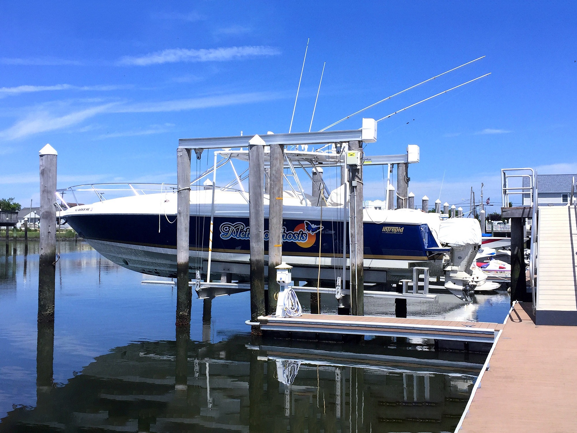 yacht boat lifts